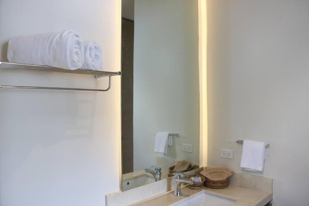 Brand New Condo With Rooftop Pool Cozumel Zewnętrze zdjęcie